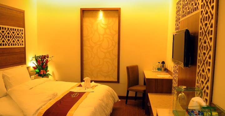 Hotel Prince Gardens Coimbatore Bagian luar foto