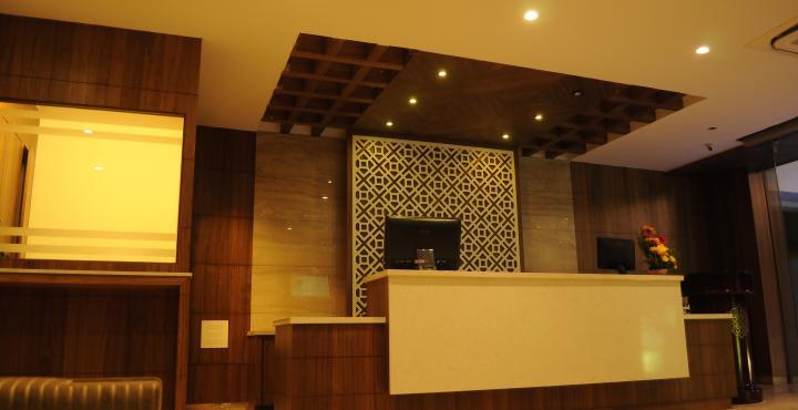 Hotel Prince Gardens Coimbatore Bagian luar foto