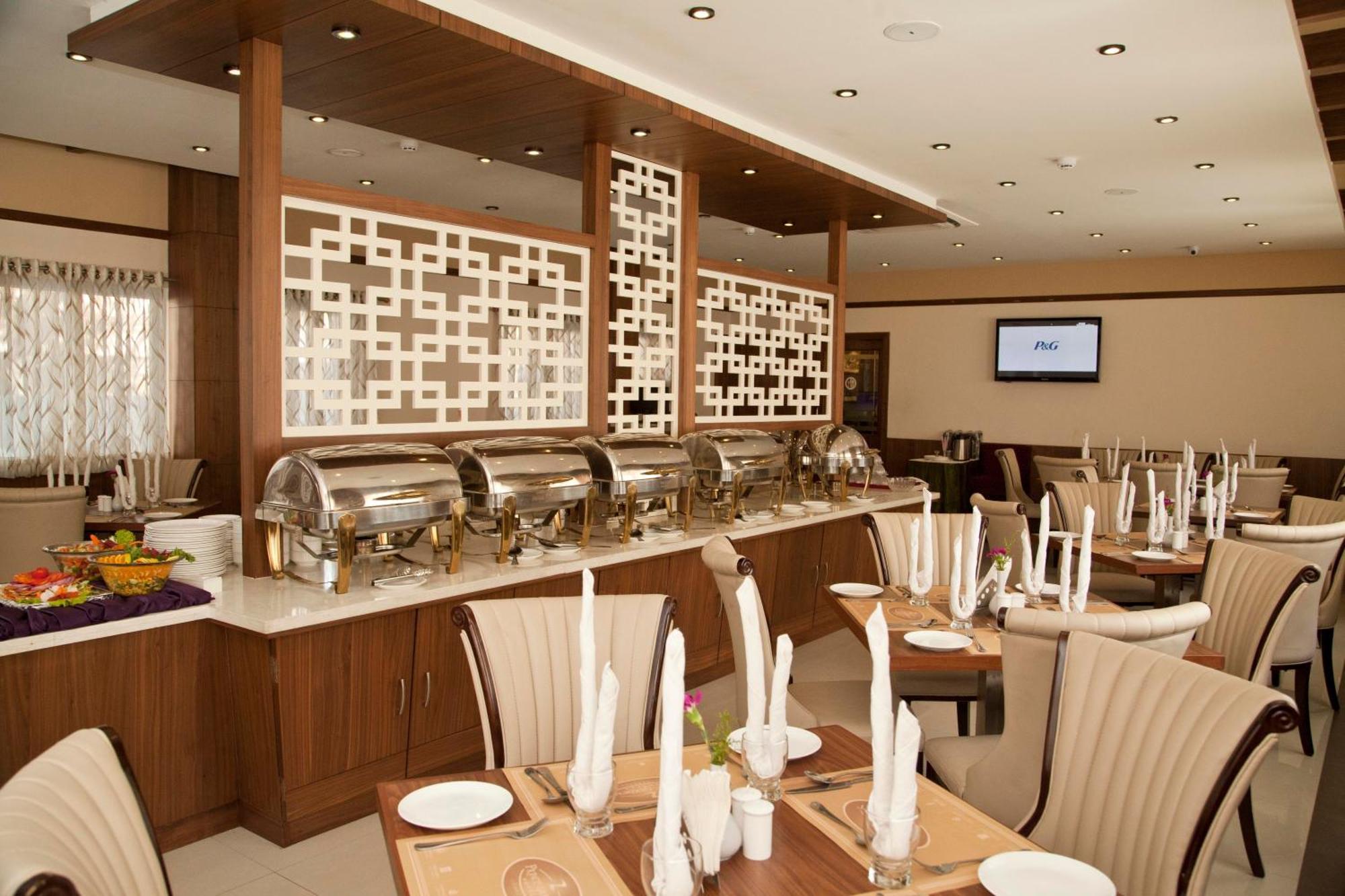 Hotel Prince Gardens Coimbatore Bagian luar foto