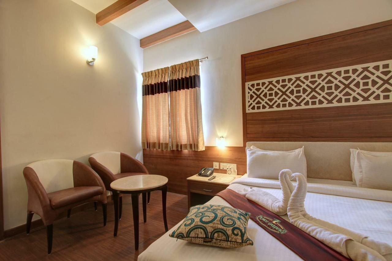 Hotel Prince Gardens Coimbatore Bagian luar foto